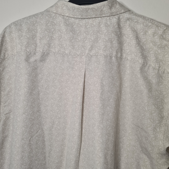 Guinness Mens Paisley Shirt - Picture 6 of 7